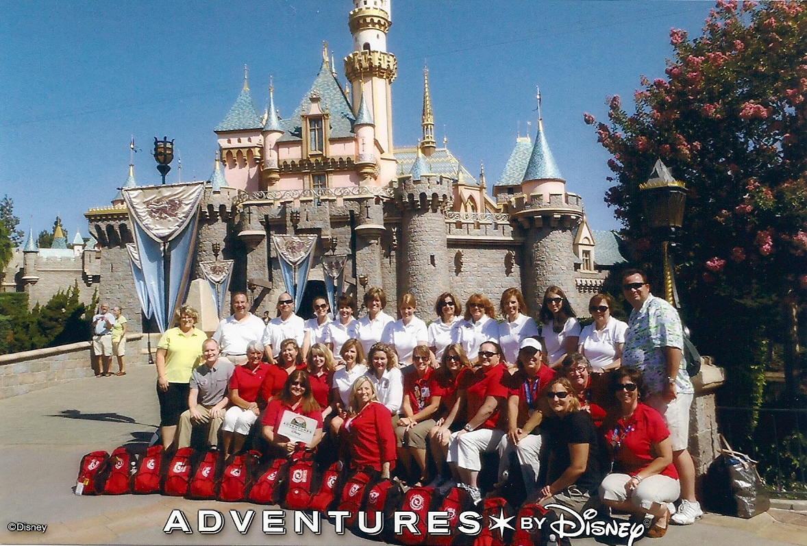 Sara's Snippets - September 12, 2012 - Disneyland!